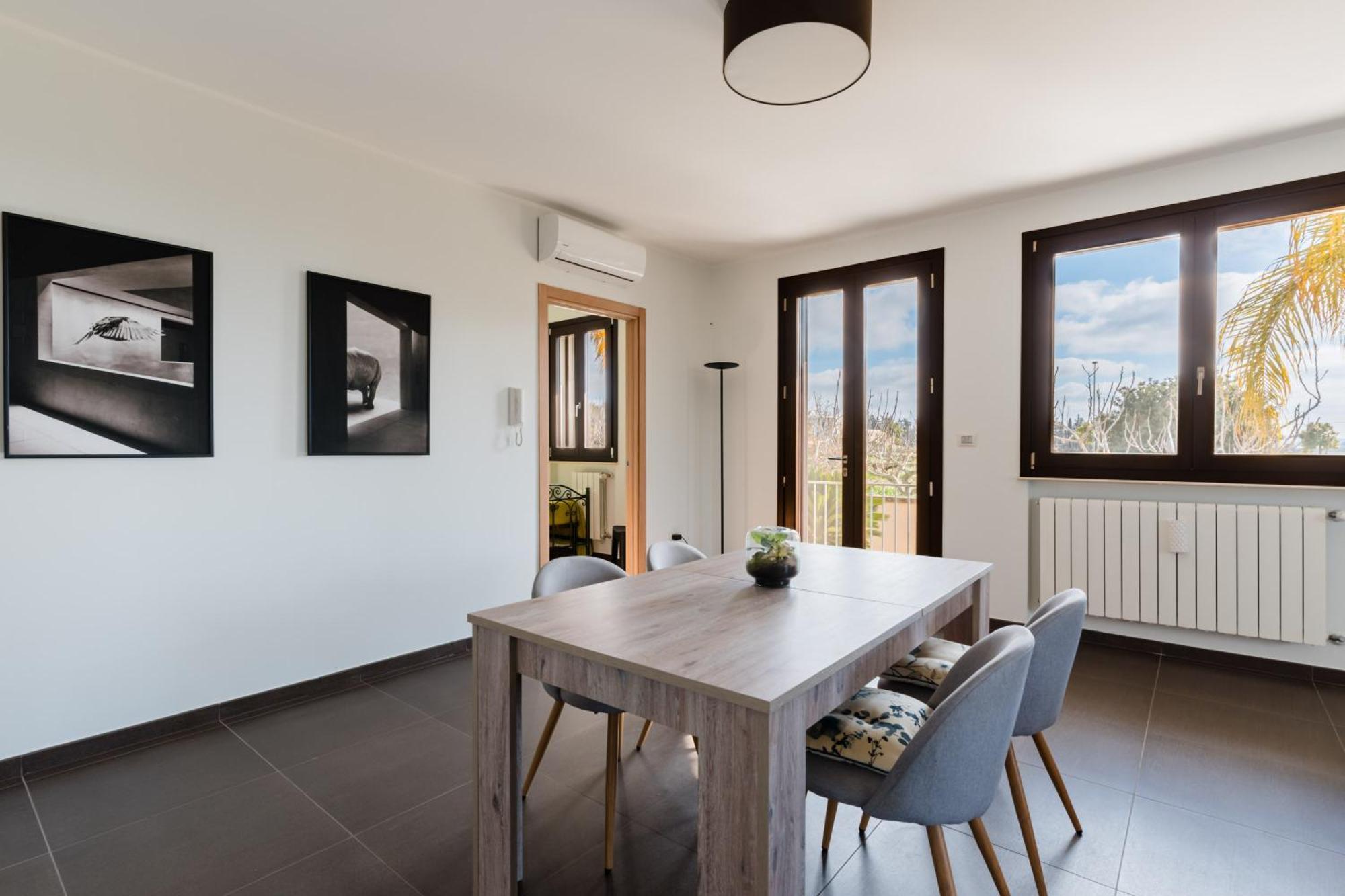 Intera Villa Ad Uso Esclusivo Con 2 Bagni 4 Camere Da Letto,Garage,Giardino,Area Fitness,Lavatrice,Wifi Tuglie Exteriör bild